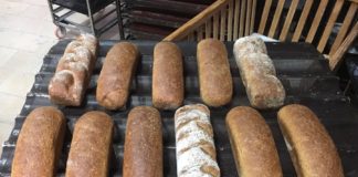 Muestra de panes del curso de panes para intolerantes y alérgicos en Almería