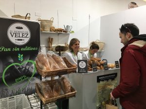 IV Feria del Pan, aceite y la aceituna de Sevilla - El Horno de Vélez
